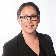 Porträttbild av Katarina Petersson