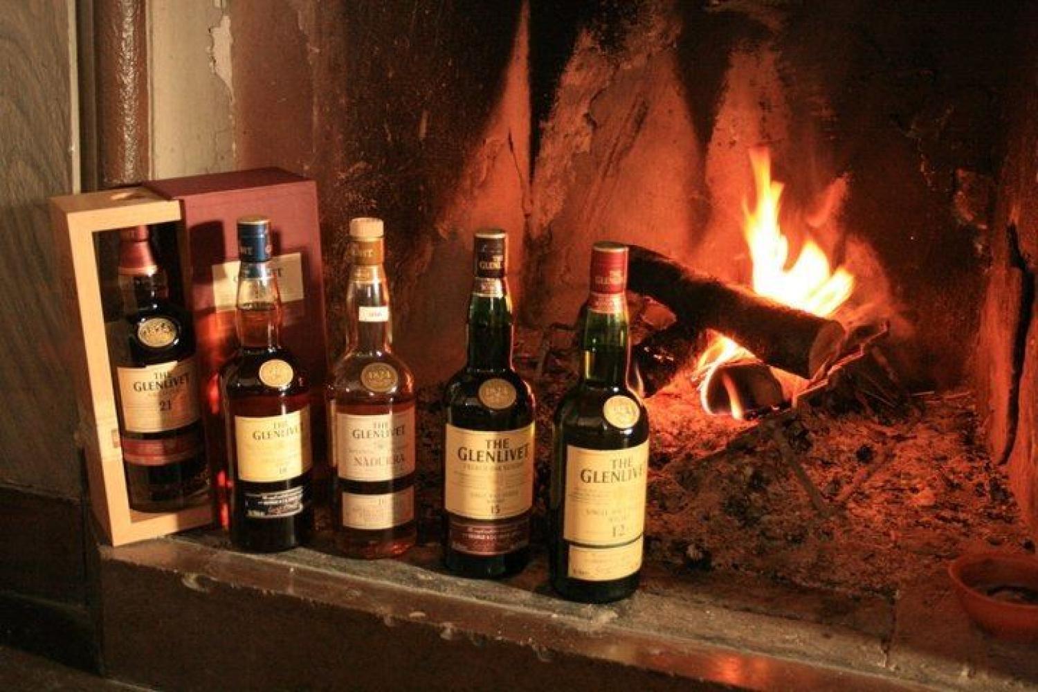 Vårt Whiskysortiment på över 180 sorter är ett måste för den malt intresserade.